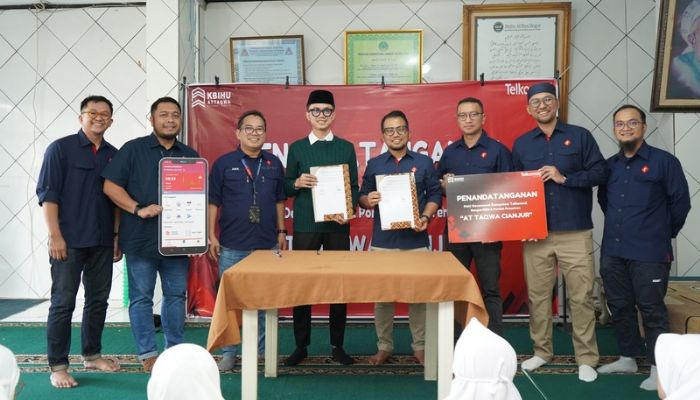 Dukung Ekosistem Digital Masyarakat, Telkomsel dan Yayasan Attaqwa Teken MoU   