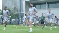 Frans Putros Terus Tunjukkan Perkembangan Positif Selama di Thailand