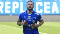 Marc Klok Sebut Laga Melawan Persijap Menuntut Konsentrasi Penuh