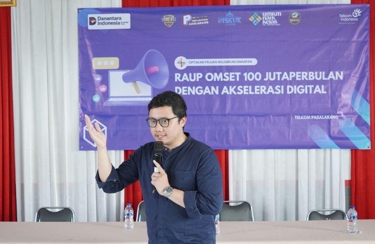 Telkom Regional II Dukung Akselerasi Digital Bagi Pelaku Usaha di Padalarang 