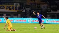 Thom Haye: Pertandingan yang Gila