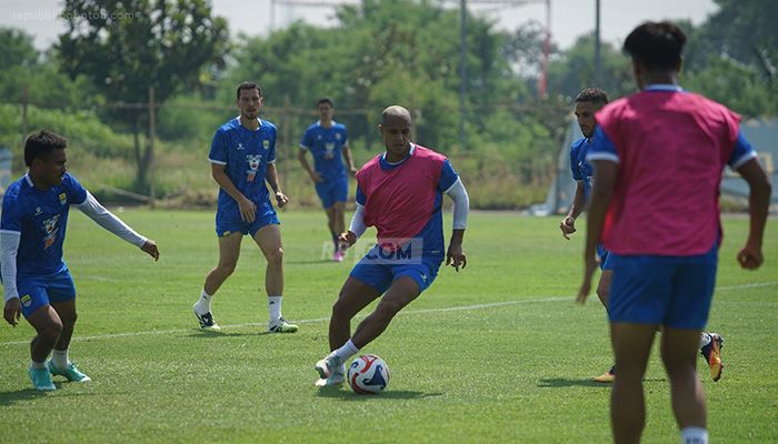 Manajemen Kebugaran Jadi Fokus Bojan Hodak Jelang Lawan Bali United