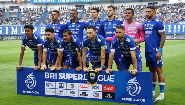 Prediksi Susunan Pemain PSBS Biak vs Persib di Pekan 9 Super League 2025/26