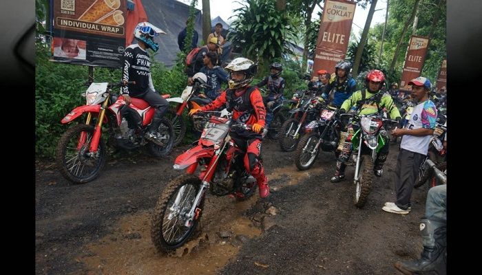 Sehari Bersama VAK 5: Sensasi Lintasan, Fun Games, dan Panggung Meriah