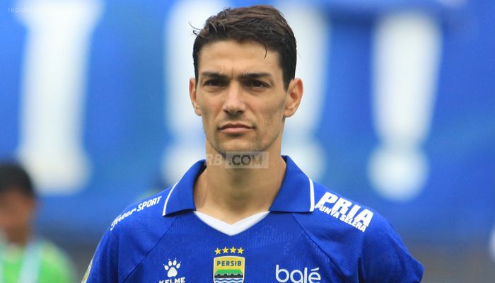 Profil dan Statistik Federico Barba: Bek Tajam Persib Ungguli Gustavo Franca di Super League 2025/26