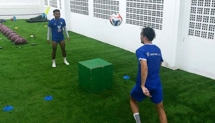 Persib Jalani Latihan Pemulihan di GBLA Usai Lawan Bangkok United, Semua Pemain Dilaporkan Fit