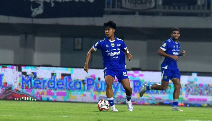 Nariel Alfaro Pemain Termuda Kedua setelah Beckham Putra yang Debut di Persib