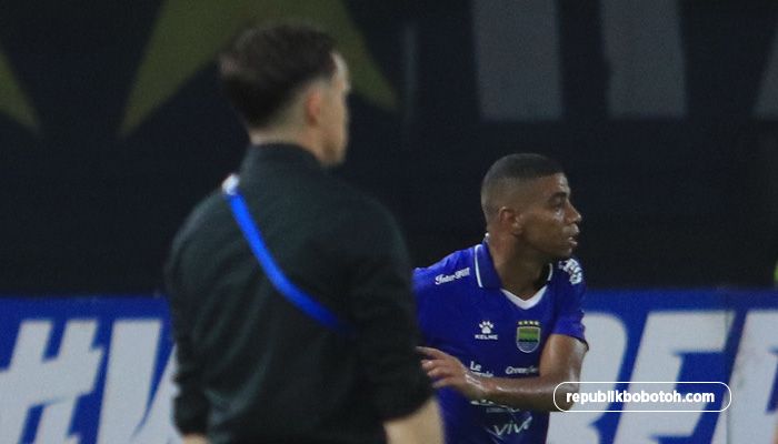 Bhayangkara FC Tumbang, Paul Munster Akui Persib Lebih Kejam