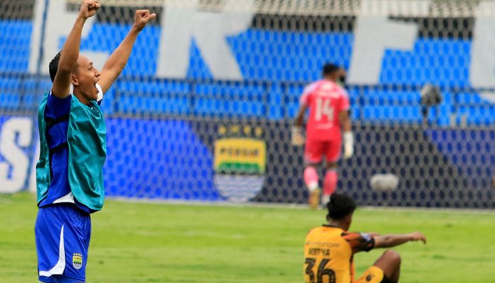 Komentar Teja Paku Alam Usai Persib Juara Paruh Musim: Fokus Berbenah Tatap Putaran Kedua Super League