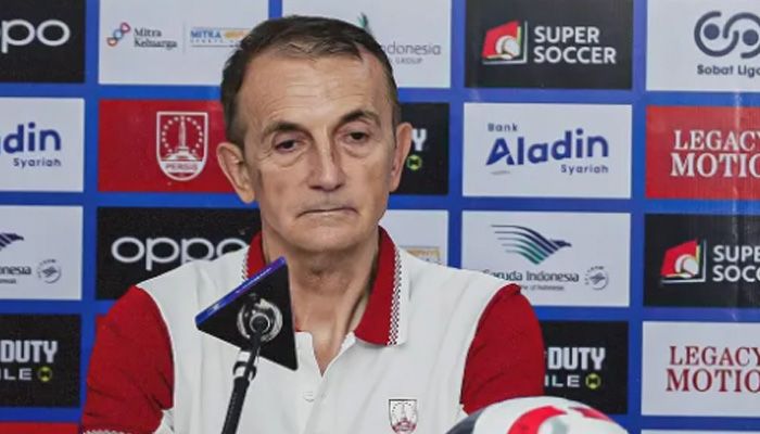 Milomir Seslija Janjikan Persis Tampil Berbeda Hadapi Persib