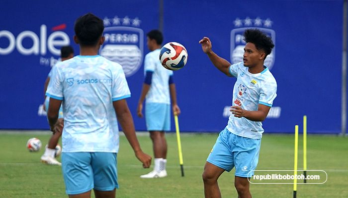 Nazriel Alfaro Bicara Soal Persaingan, Konsistensi Persib, dan Inspirasi Beckham