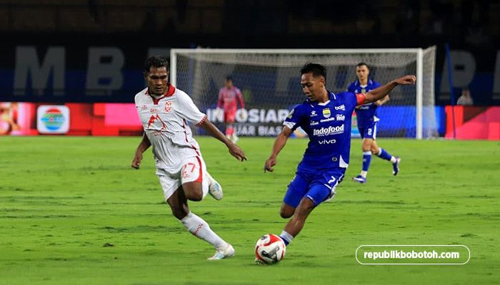 Full Time: Persib Gasak Malut United 2-0 di GBLA