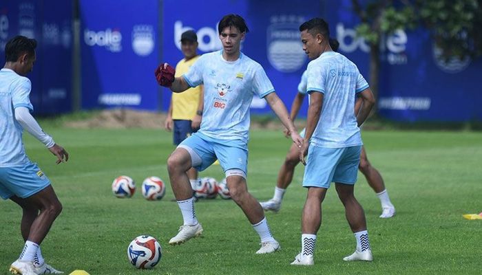 Begini Penilaian Bojan Hodak soal Debut Dion Markx saat Persib Tekuk Persita