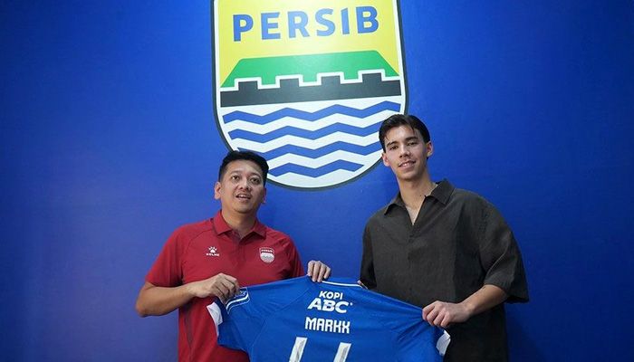 Dapat Perlakuan Seperti Ini Sejak Hari Pertama Gabung Persib, Begini Reaksi Dion Markx