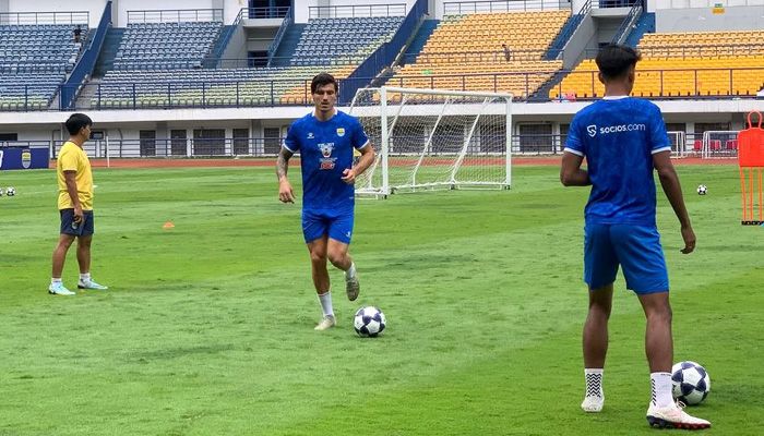 Layvin Kurzawa dan Dion Markx Kemungkinan Masuk DSP, Bagaimana dengan Sergio Castel?