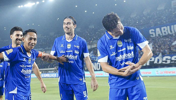 Hasil Persib vs Persik Kediri, Maung Bandung Gasak Macan Putih 3-0
