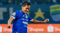 Adam Alis Tegaskan Profesionalisme Jelang Duel Persib Kontra Persija