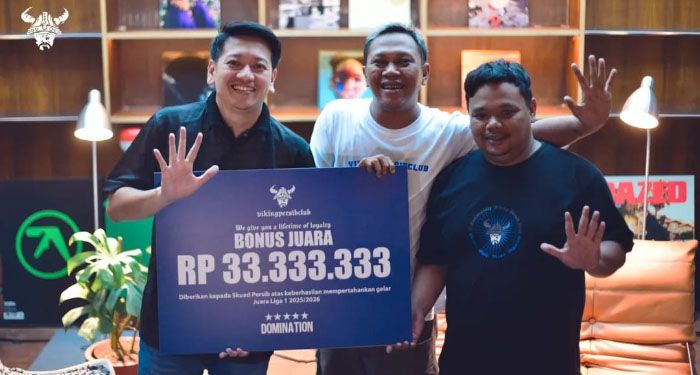 Tak Sekadar Dukungan, Viking Serahkan Bonus Rp33.333.333 dan Udunan Denda Rp33.333.333 untuk Persib 