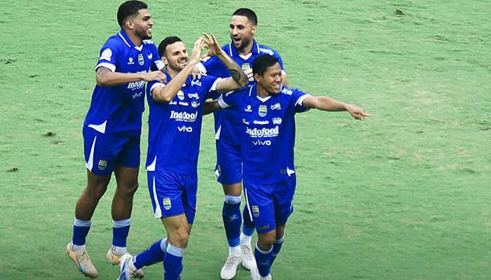 Hasil Babak I Persib vs PSIM: Maung Bandung Unggul lewat Gol Kilat Patricio Matricardi