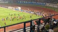 AFC Jatuhkan Denda Rp3,5 Miliar untuk Persib Bandung Usai Insiden di GBLA