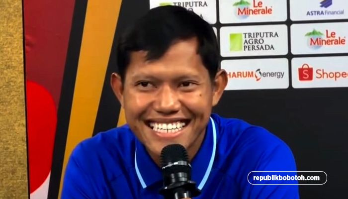 Adam Alis Bongkar Kesiapan Persib Hadapi Arema FC, Singgung Target Juara dan Reuni Emosional