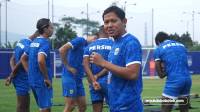 Adam Alis Optimistis Persib Lebih Kuat Musim 2026/2027, Sebut Kedalaman Skuad Semakin Mumpuni