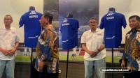 Persib Tambah Dua Amunisi Baru, Sandy Walsh dan Luka Menalo Resmi Berseragam Maung Bandung