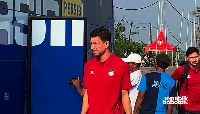 VIDEO: Thom Haye dan Eliano Reijnders Tiba di Bali, 7 Pemain Timnas Kini Gabung Persib