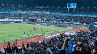 Reaksi Bobotoh Usai Persib Remontada, Soroti Rumput GBLA yang Buruk dan tidak Enak Dilihat