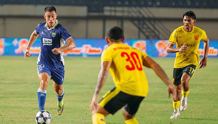 Kata-kata Mariano Peralta Usai Cetak Gol Penentu Kemenangan Persib Atas Manila Digger